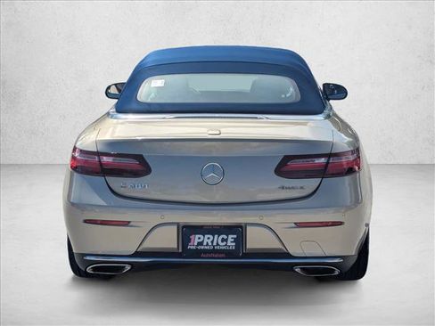 Used 2018 Mercedes-Benz E 400 4MATIC Cabriolet image 7