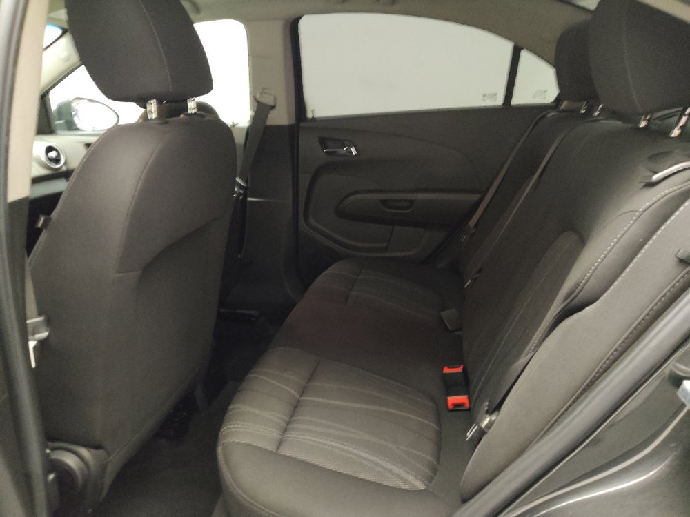 Used 2019 Chevrolet Sonic LT w/ Convenience Package FWD image 18
