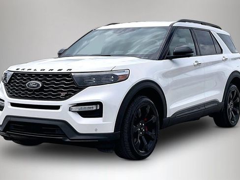 Used 2023 Ford Explorer ST w/ Equipment Group 401A AWD/4WD image 2