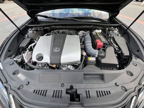 Used 2024 Lexus ES 350 w/ Premium Package image 37