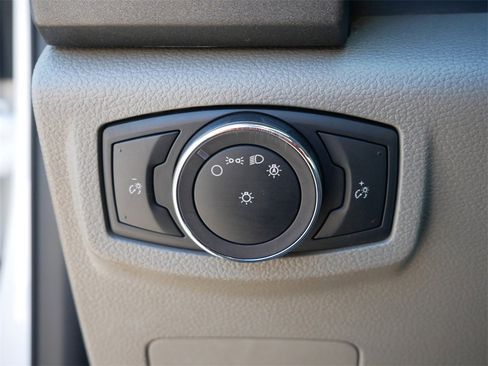 Used 2019 Ford F450 XL w/ XL Value Package image 16