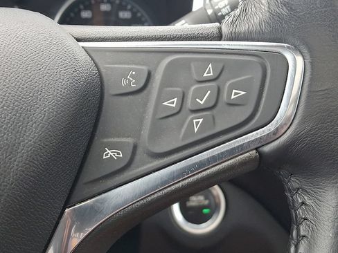 Certified 2019 Chevrolet Equinox LT w/ Sun & Navigation Package FWD image 23