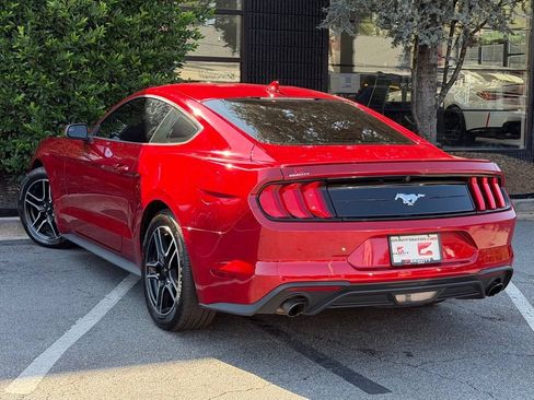 Used 2020 Ford Mustang Premium RWD image 18