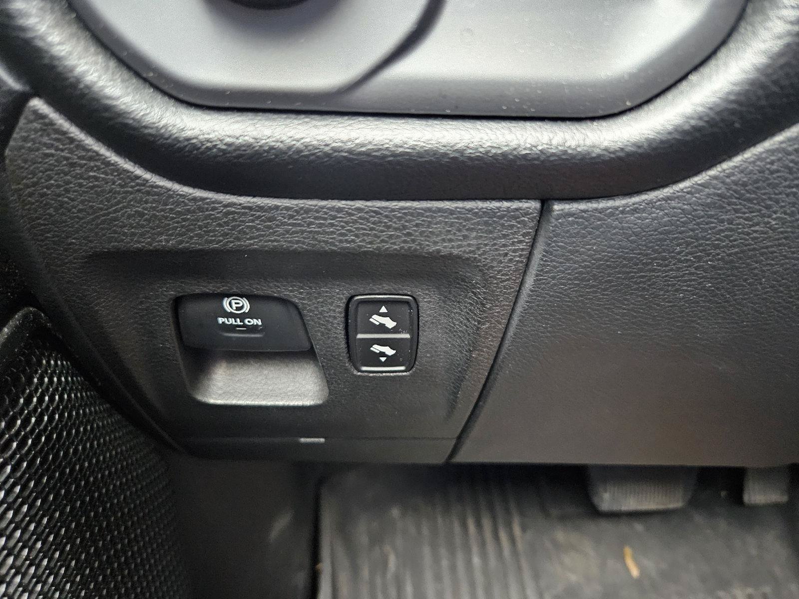 Used 2020 RAM 1500 Big Horn AWD/4WD image 16