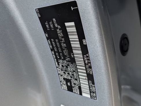 Used 2025 Toyota Grand Highlander FWD image 39