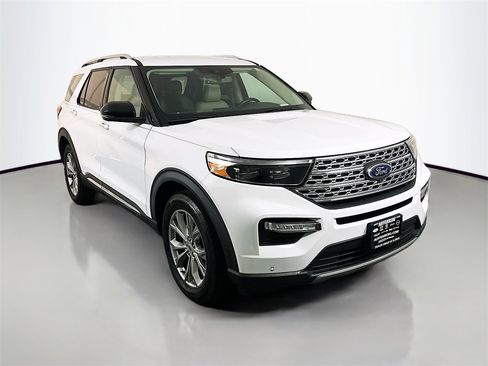 Used 2020 Ford Explorer Limited image 1