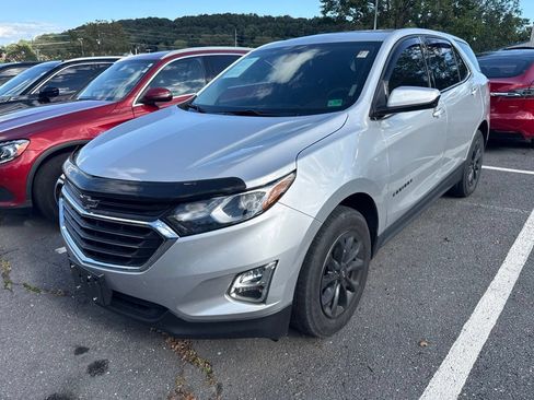 Used 2020 Chevrolet Equinox LT AWD/4WD image 2