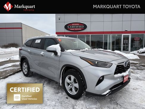 Certified 2023 Toyota Highlander LE image 1