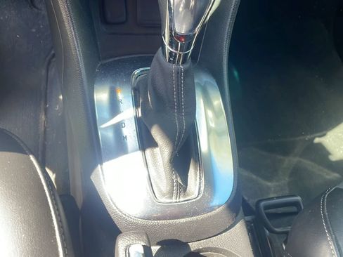 Used 2013 Buick Encore AWD image 19