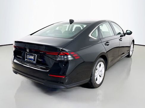 New 2025 Honda Accord LX image 7