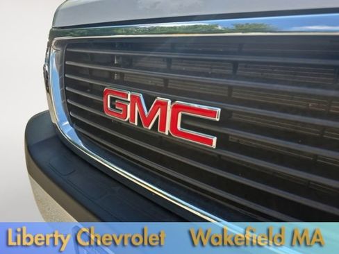 Used 2025 GMC Savana 2500 w/ Driver Convenience Package RWD image 11
