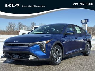 New 2025 Kia K4 LXS video 1