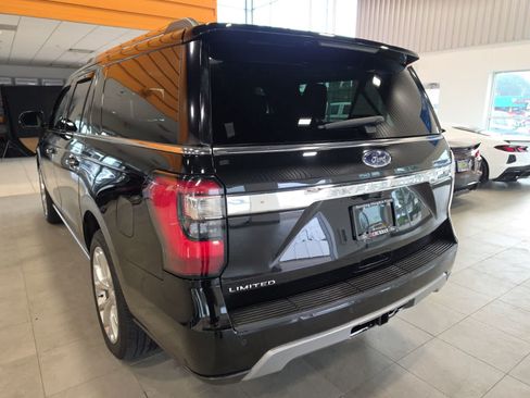 Used 2018 Ford Expedition Max Limited w/ Equipment Group 302A AWD/4WD image 9