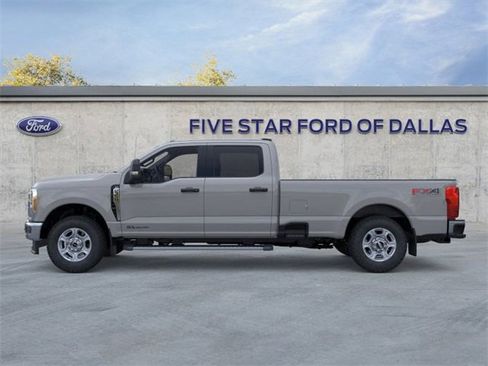 New 2026 Ford F350 XLT image 3