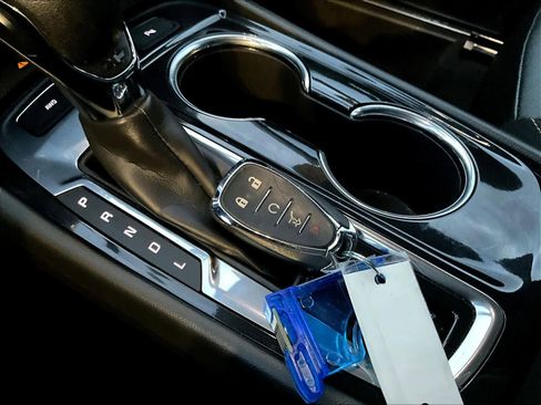 Certified 2022 Chevrolet Equinox Premier image 29