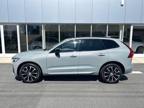 Certified 2025 Volvo XC60 B5 Plus AWD/4WD image 2