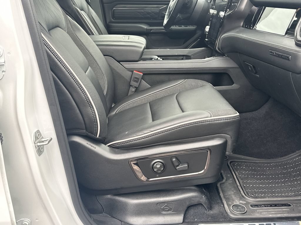 Used 2026 RAM 1500 Limited AWD/4WD image 14