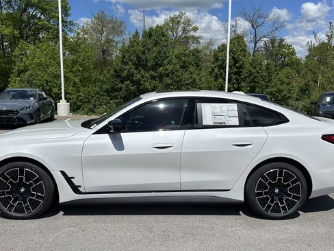 Used 2025 BMW i4 xDrive40i w/ M Sport Package AWD/4WD image 7