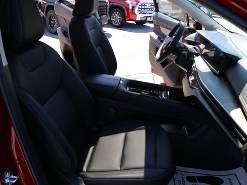 Used 2025 Nissan Murano SL image 31