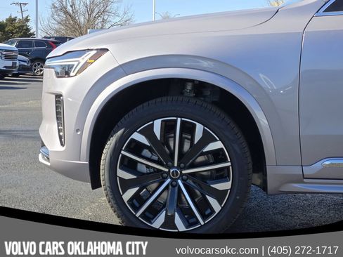 Used 2026 Volvo XC90 B6 Plus w/ Protection Package Premier AWD/4WD image 6