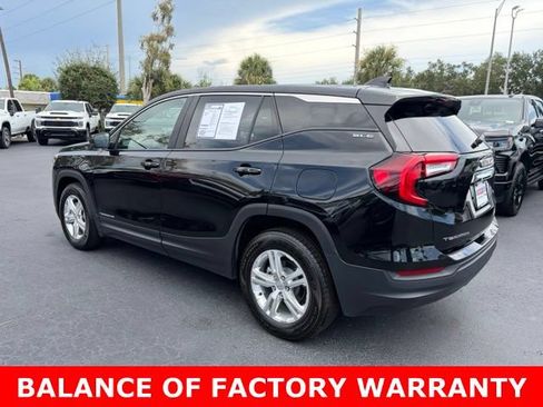 Used 2024 GMC Terrain SLE FWD image 4