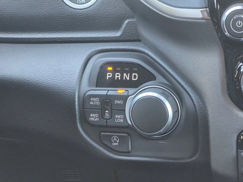 New 2025 RAM 1500 Big Horn image 16