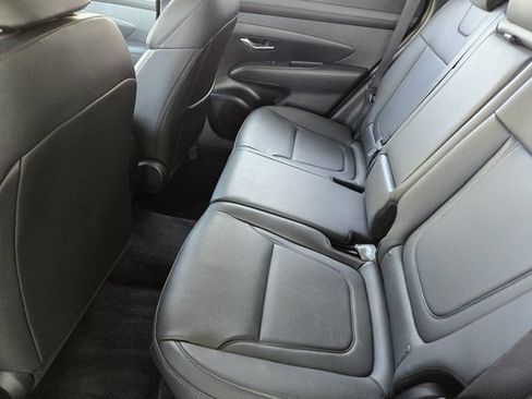 Used 2025 Hyundai Tucson SEL FWD image 29