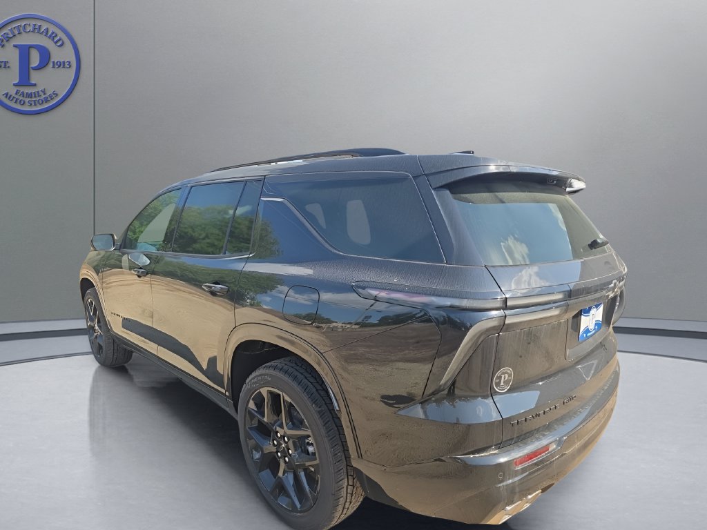 New 2026 Chevrolet Traverse RS w/ LPO, Floor Liner Package AWD/4WD image 5