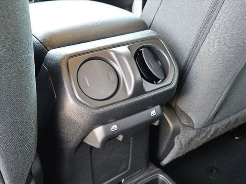 Used 2026 Jeep Wrangler Unlimited Sport AWD/4WD image 22