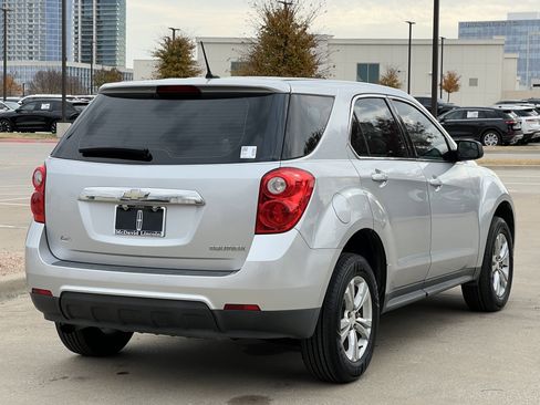 Used 2014 Chevrolet Equinox LS image 9
