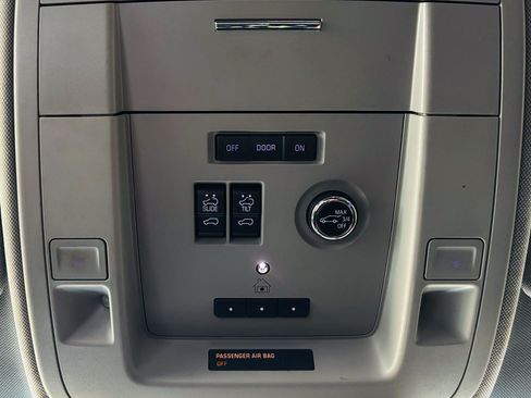 Used 2019 GMC Yukon Denali w/ Open Road Package AWD/4WD image 55