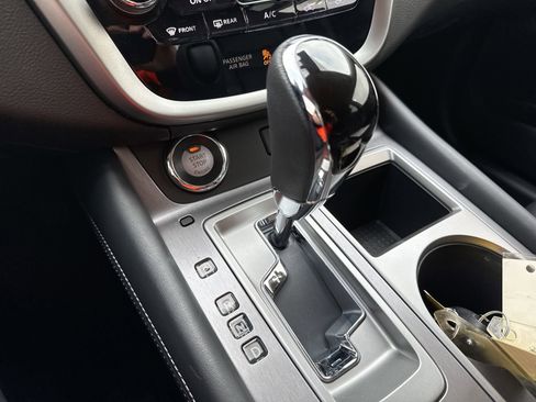 Used 2024 Nissan Murano SV w/ SV Midnight Edition Package FWD image 20