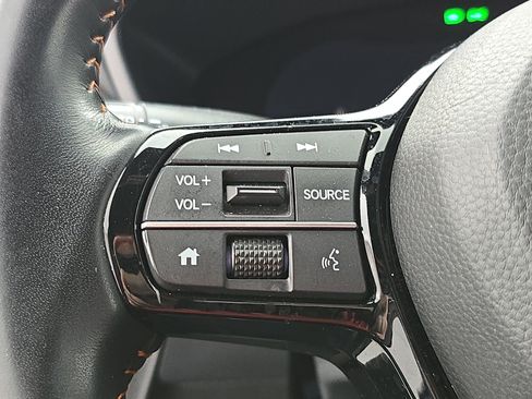 Certified 2025 Honda HR-V Sport image 16