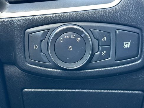 Used 2019 Ford Edge SEL AWD/4WD image 35