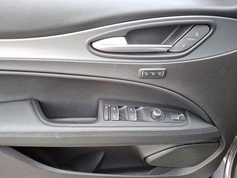 New 2025 Alfa Romeo Stelvio Sprint w/ Veloce Package image 8