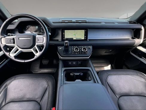 Certified 2024 Land Rover Defender 110 X-Dynamic SE AWD/4WD image 7