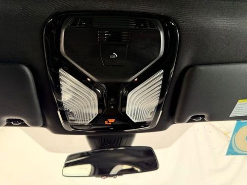 Used 2025 BMW i4 xDrive40i w/ Parking Assistance Package image 38