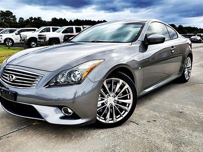Used 2014 INFINITI Q60 Journey w/ Premium Package