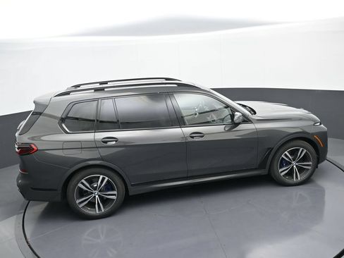 New 2026 BMW X7 xDrive40i w/ M Sport Package AWD/4WD image 37