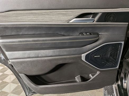 Used 2022 Jeep Wagoneer Series III image 34