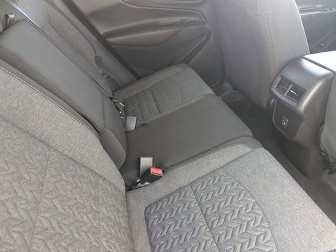 Used 2024 Chevrolet Equinox LT AWD/4WD image 8