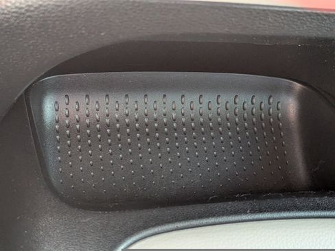 Used 2023 Toyota Corolla LE image 20