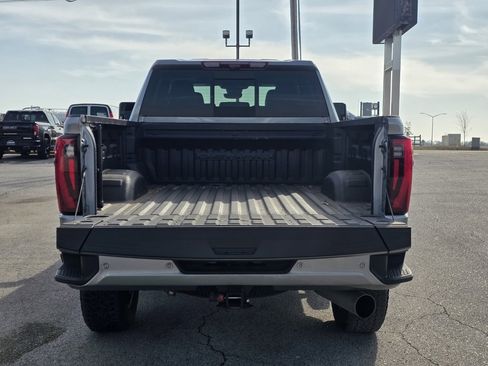 Used 2024 GMC Sierra 2500 Denali w/ Denali Reserve Package image 7