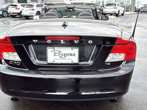 Used 2011 Volvo C70 T5 image 23