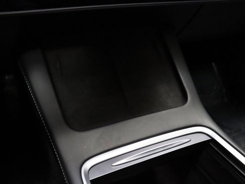 Used 2023 Tesla Model 3 Standard Range image 36