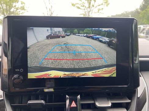 Used 2025 Toyota Corolla LE w/ Convenience Package FWD image 24