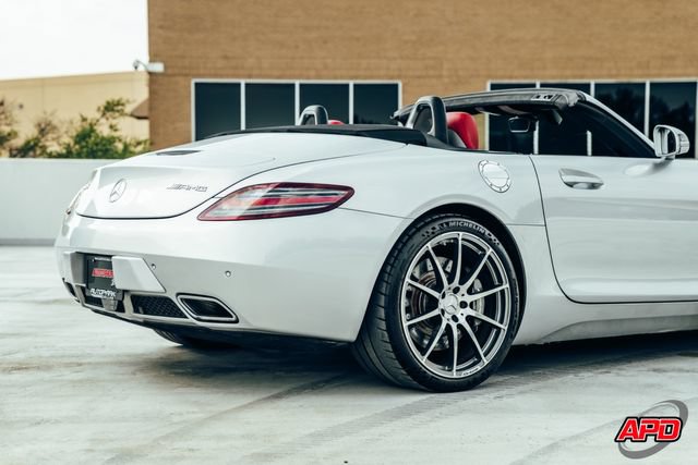 Used 2012 Mercedes-Benz SLS AMG Roadster image 50