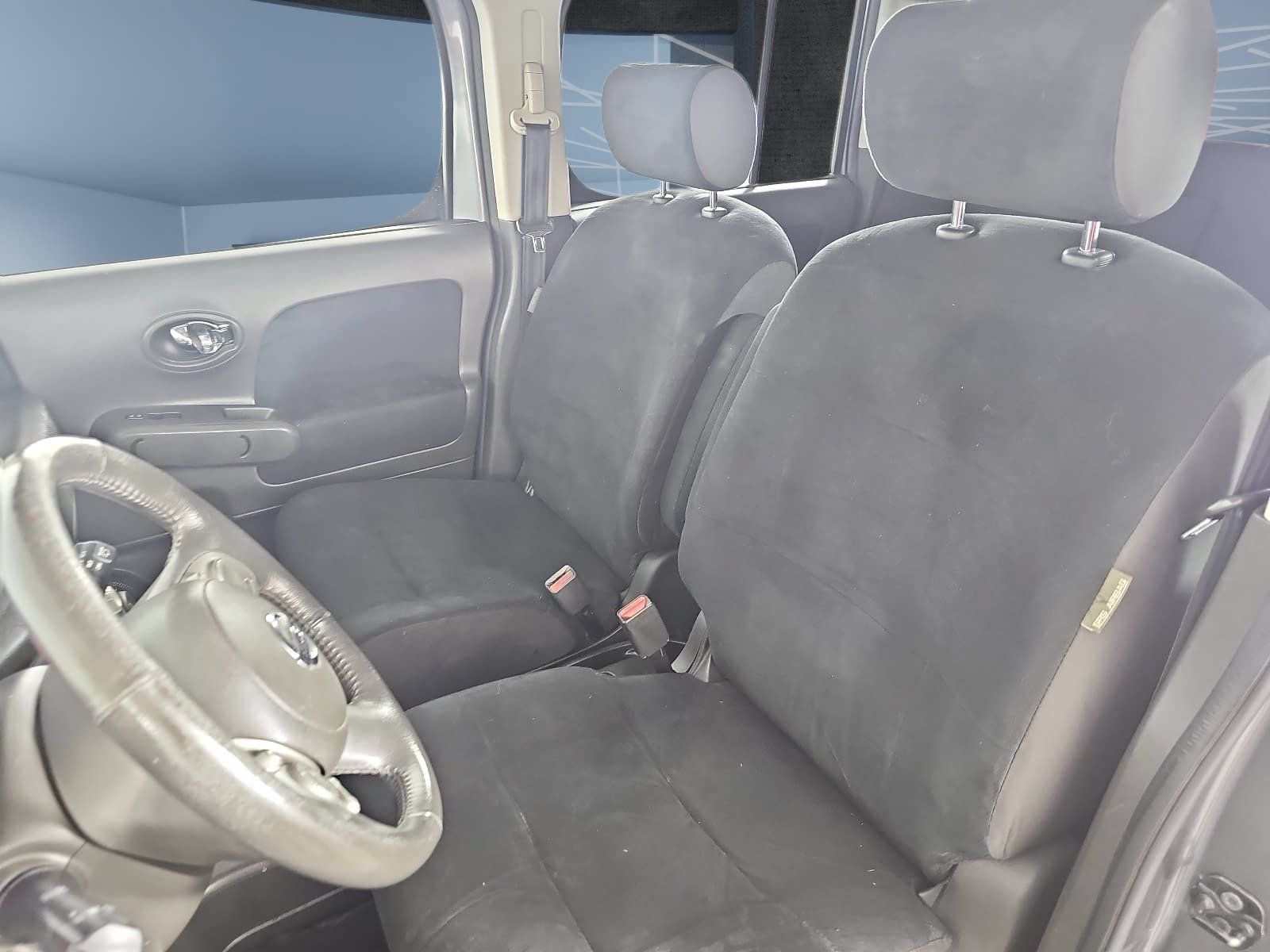 Used 2013 Nissan Cube 1.8 S w/ Interior Designer Pkg FWD image 12