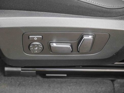 New 2026 BMW X3 xDrive30 w/ Premium Package image 19