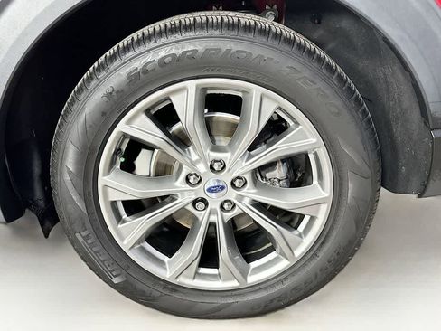 Certified 2022 Ford Explorer XLT w/ Equipment Group 202A image 8